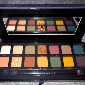 ABH Subculture Palette NWOB